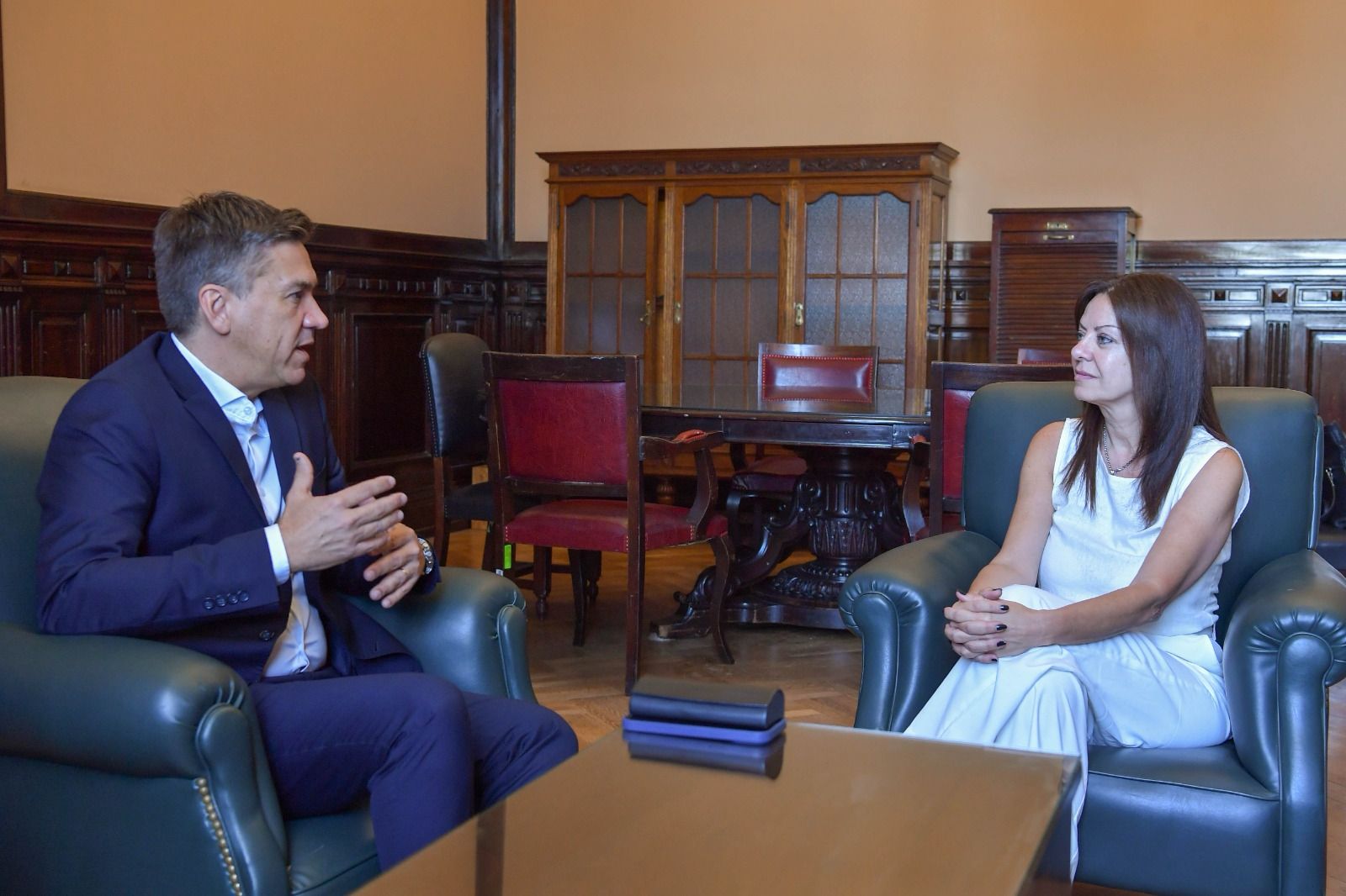 ZDERO SE REUNIÓ CON SANDRA PETTOVELLO, LA MINISTRA DE CAPITAL HUMANO DE LA NACIÓN 