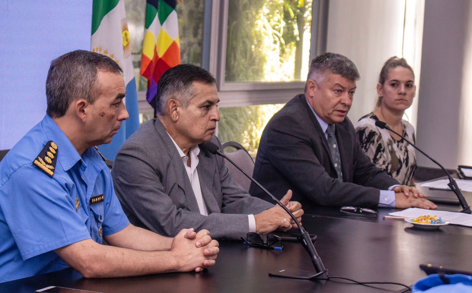 EL GOBIERNO ARTICULA TRABAJOS CON LOS FOROS DE SEGURIDAD DEL ÁREA METROPOLITANA