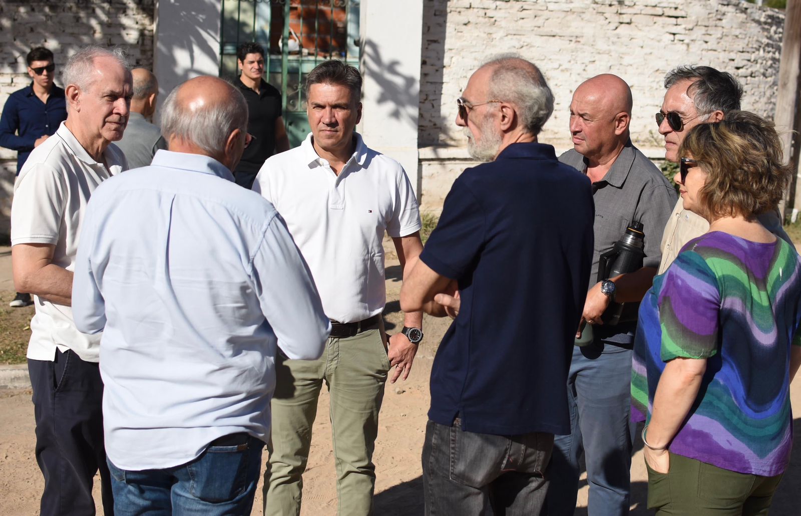 ZDERO ACOMPAÑÓ AL INTENDENTE NIKISCH EN LA RECORRIDA POR LAS OBRAS DE REPAVIMENTACIÓN DE LA AVENIDA 9 DE JULIO