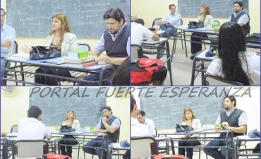 Charla Formativa en la Unidad de Extensión del I.E.S.
