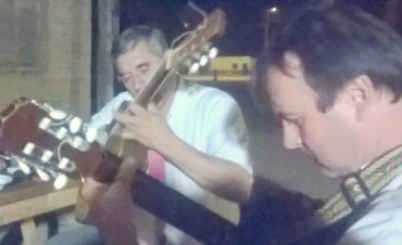 Imperdible: Dos pájaros con arpegio 