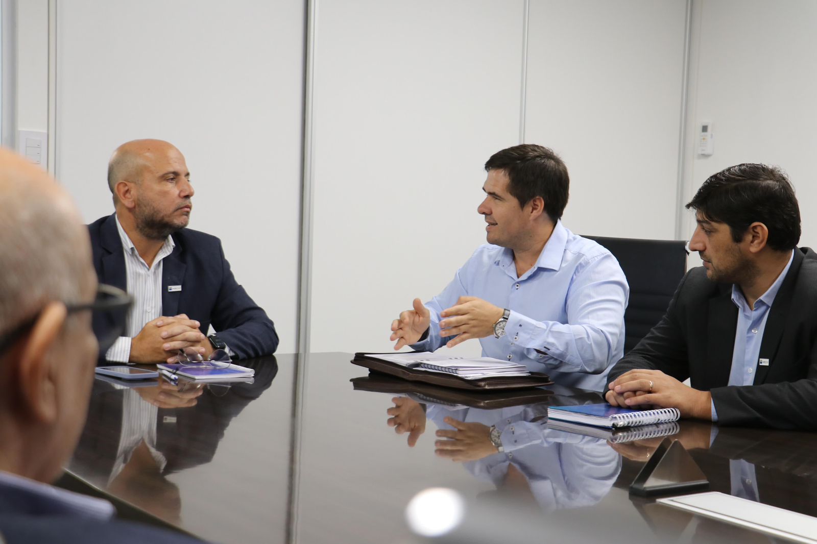 EL MINISTERIO DE  PRODUCCIÓN Y EL NUEVO BANCO DEL CHACO TRABAJAN EN NUEVAS LÍNEAS DE CRÉDITOS Y LEASING PARA EL SECTOR PRODUCTIVO