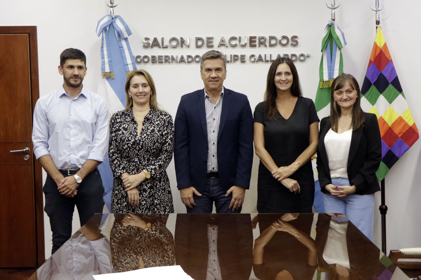 EL GOBIERNO PROVINCIAL Y LA FUNDACIÓN REWILDING FIRMARON UN ACTA PARA REALIZAR MEJORAS EN EL PARAJE “LA ARMONÍA”