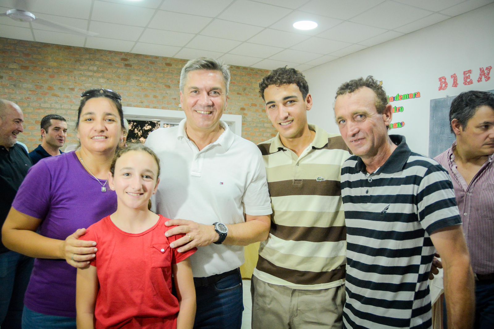 PAMPA DEL INFIERNO: EL GOBIERNO PROVINCIAL ENTREGÓ KITS DE ELEMENTOS PARA PRODUCTORES APÍCOLAS 