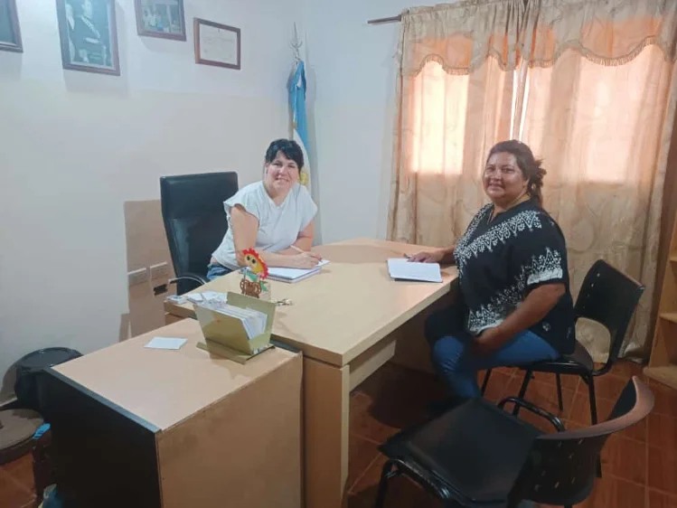 LA DIRECTORA DE LA SUBSEDE EDUCATIVA DE FUERTE ESPERANZA NORMA MELGAR SE REUNIÓ CON LA INTENDENTE INÉS ORTEGA