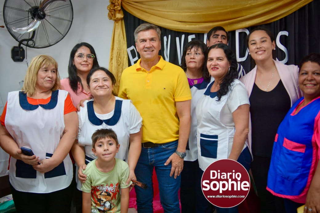 LAGUNA LIMPIA: “EL PAVIMENTO ES MÁS PROGRESO Y DESARROLLO” CELEBRÓ EL GOBERNADOR ZDERO TRAS LA INAUGURACIÓN DE NUEVAS CUADRAS