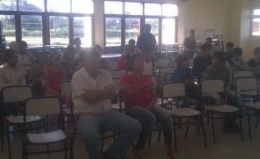Inicio Lectivo y Acto Apertura 2015 en la EFA N° 1