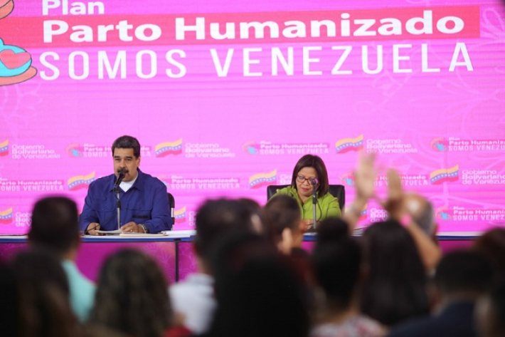 Maduro instó a las venezolanas a tener seis hijos 