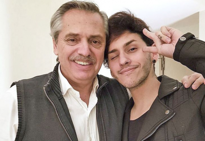 Agarrá tu gato y te venís para acá, el diálogo de Alberto con su hijo