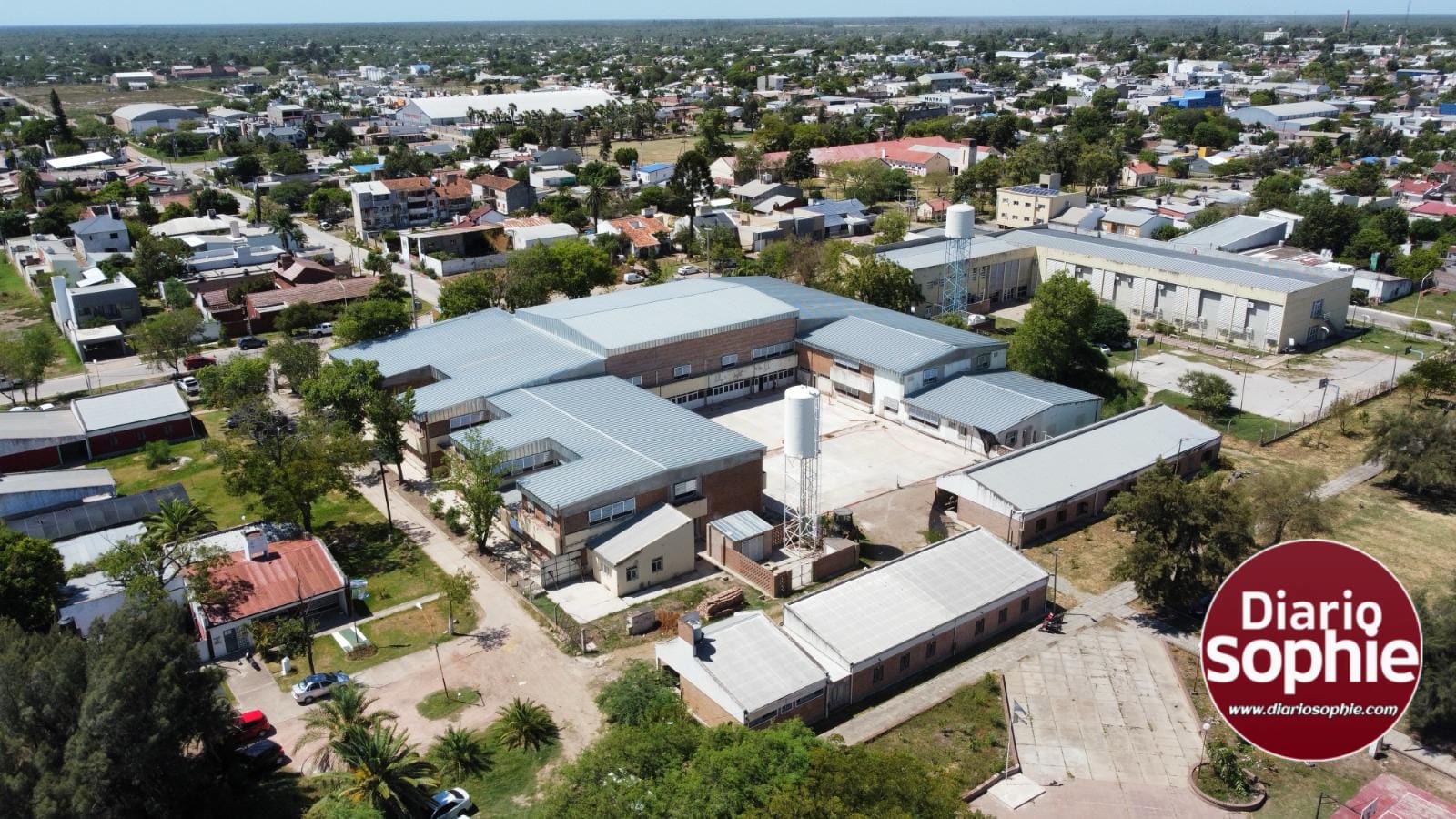 VILLA ÁNGELA: LA E.E.T. N°1 INICIA EL CICLO LECTIVO Y LAS OBRAS DE LA  E.E.S. N°9 