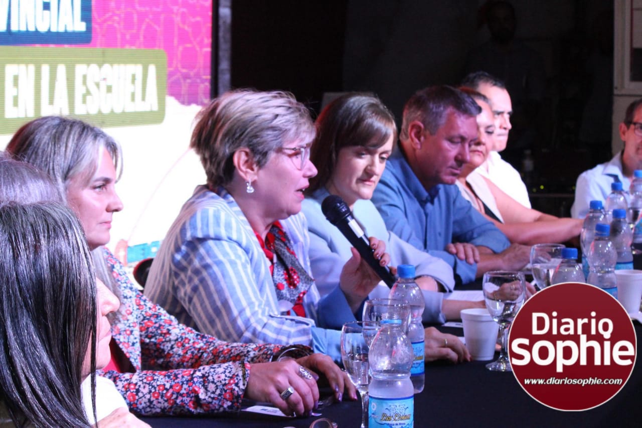 CHARATA FUE ESCENARIO DE CONGRESO PROVINCIAL “FORTALECIENDO LA EDUCACIÓN SEXUAL INTEGRAL EN LA ESCUELA”