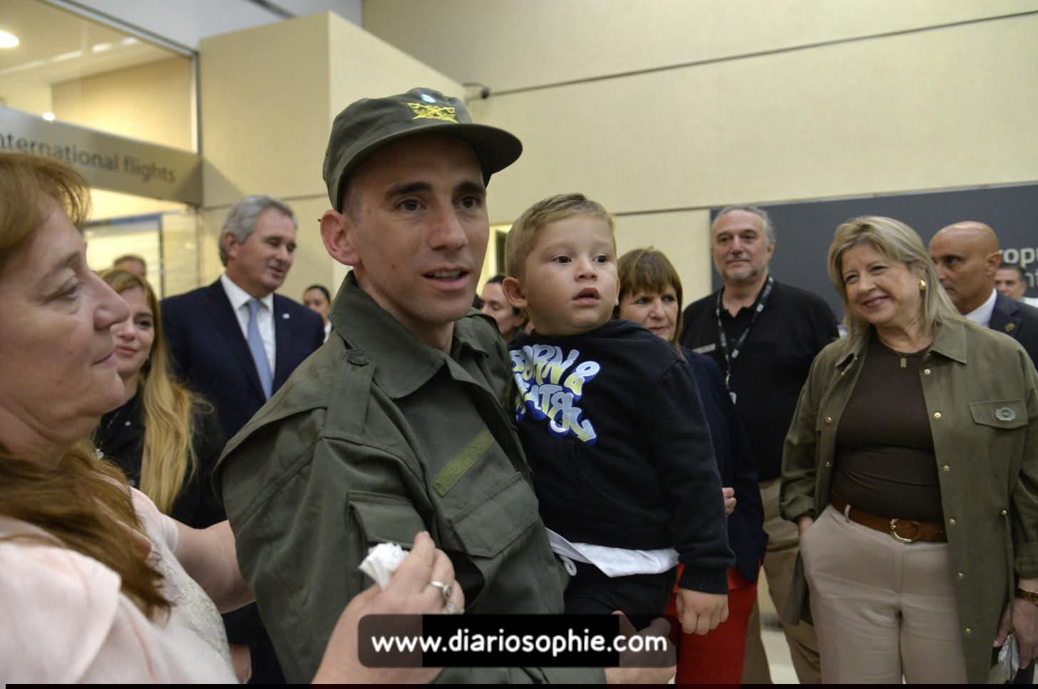 NAHUEL GALLO REGRES&Oacute; A LA ARGENTINA TRAS SER LIBERADO EN VENEZUELA