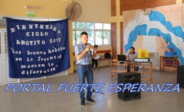 Acto Apertura en EES N° 136 - Ciclo Lectivo 2017