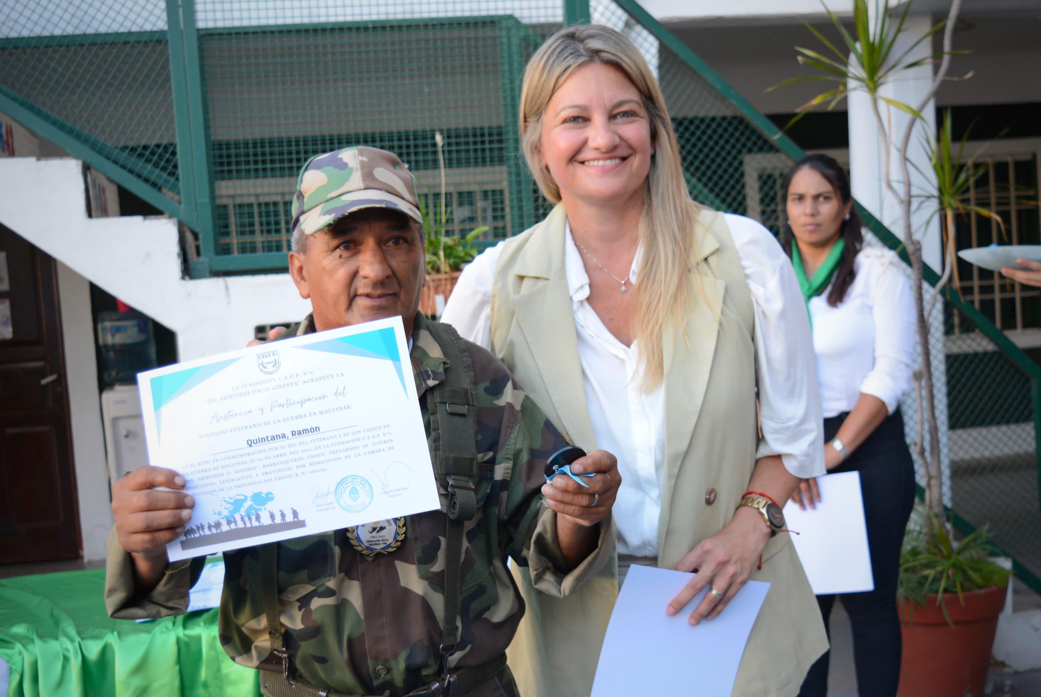 EL GOBIERNO PROVINCIAL PARTICIPÓ DE UN HOMENAJE A  HÉROES DE MALVINAS EN LA UEGP N°6