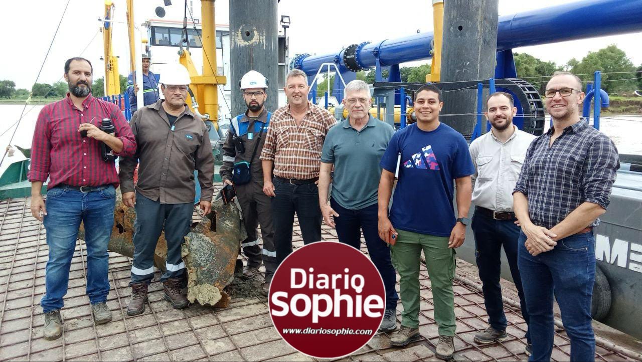 RIACHO BARRANQUERAS: EQUIPOS TÉCNICOS DE LA APA SUPERVISARON TAREAS DE DRAGADO EN LA ZONA DEL MUELLE DE YPF
