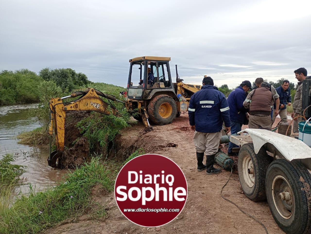 COLONIA ABORIGEN EL PASTORIL: SAMEEP EJECUTA TAREAS PARA LLEGAR CON AGUA POTABLE A LOS HOGARES