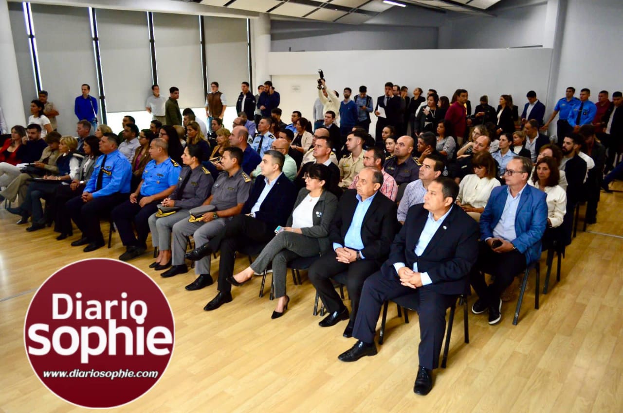 TRABAJO ARTICULADO CON CHACO: FUNCIONARIOS NACIONALES PRESENTARON EN LA PROVINCIA LAS LEYES DE REITERANCIA Y ANTIMAFIA