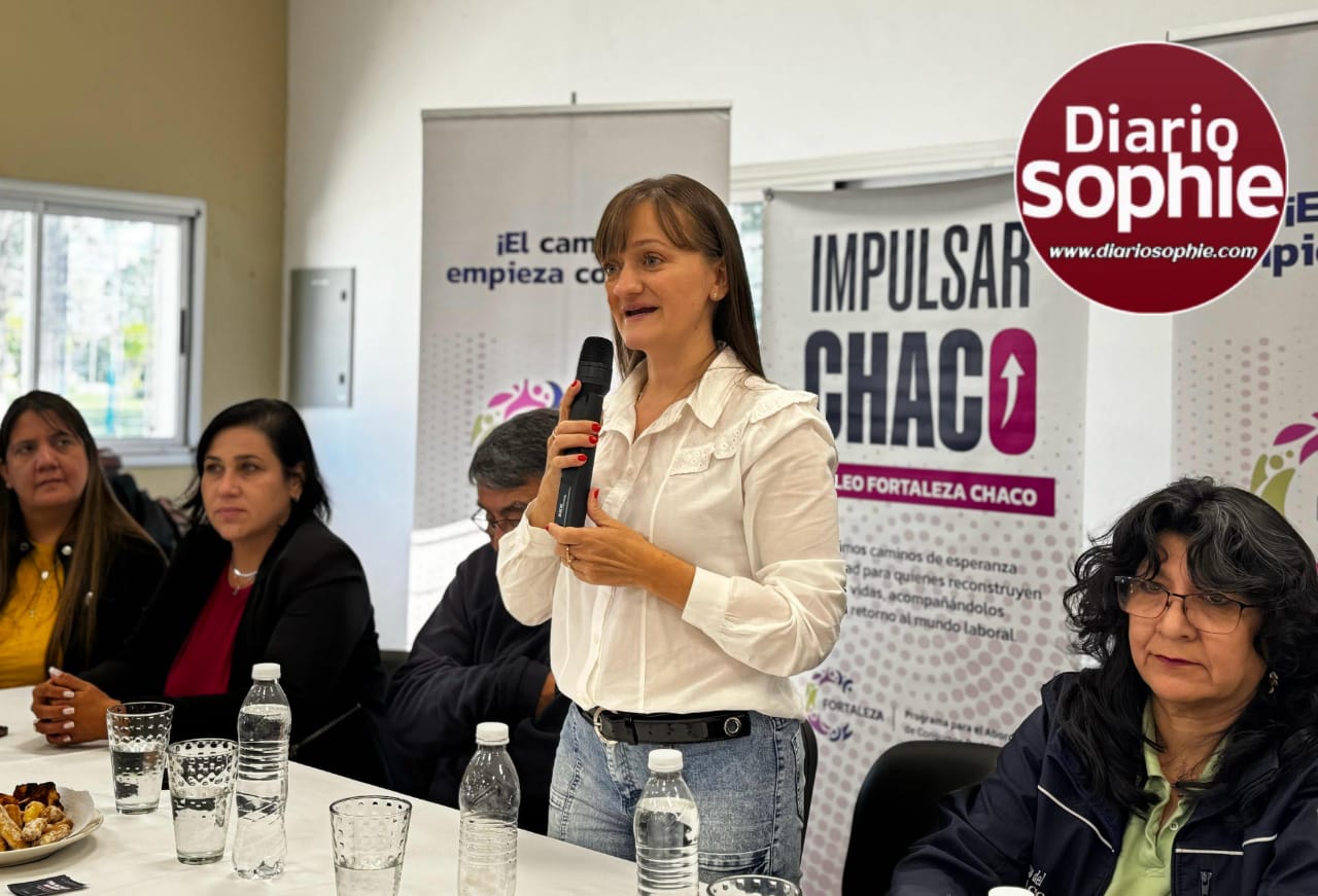 LAS PALMAS: LA VICEGOBERNADORA, SCHNEIDER CONTINÚA CON LOS ENCUENTROS TERRITORIALES DEL PROGRAMA FORTALEZA