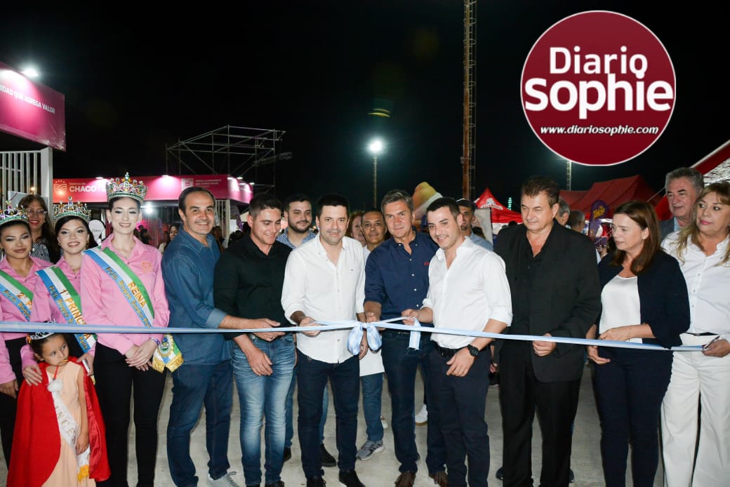SÁENZ PEÑA: EL GOBERNADOR ZDERO ACOMPAÑÓ LA 3ra. EDICIÓN DE LA EXPO “VIVÍ LA TERMAL 2025”