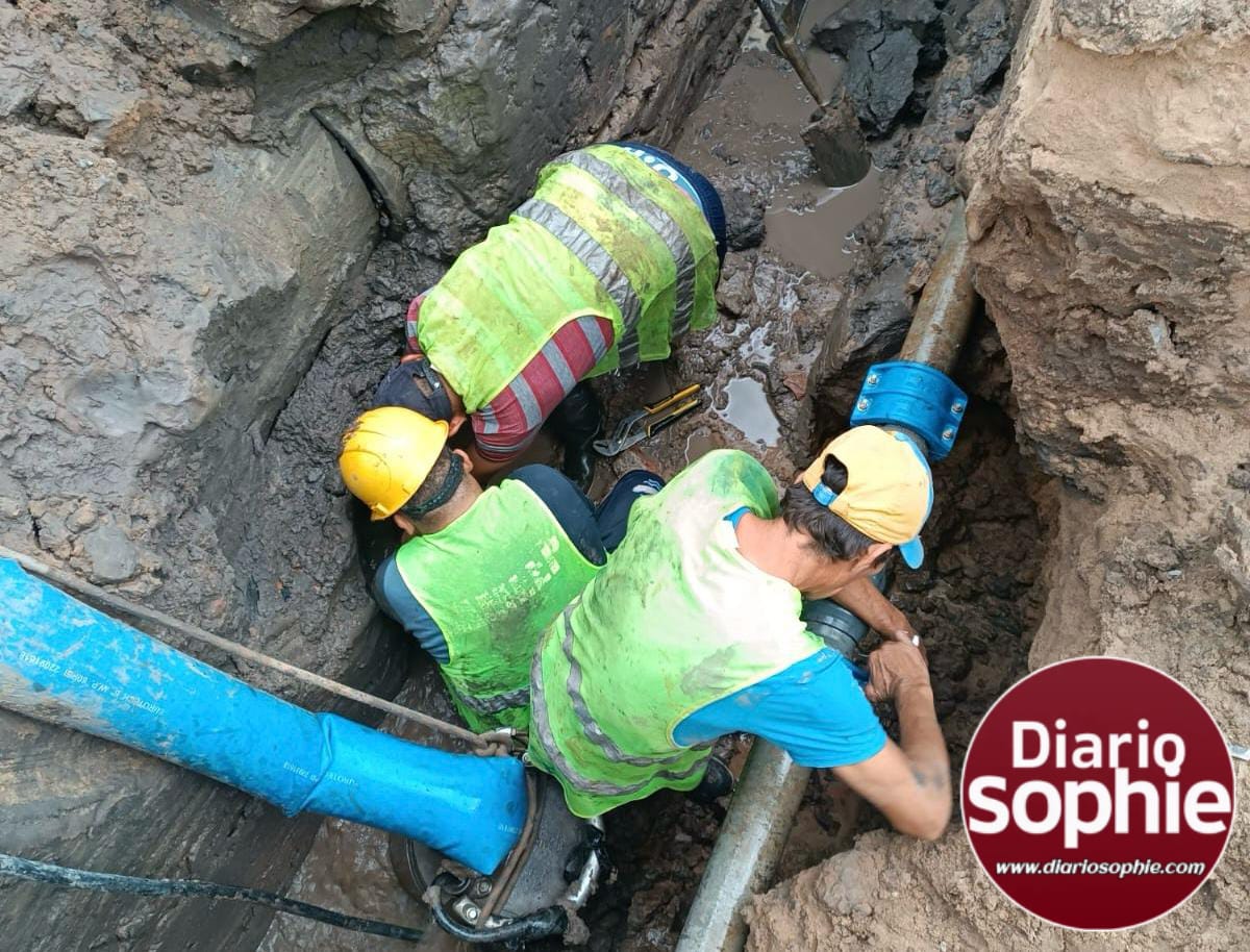 BARRANQUERAS: SAMEEP EJECUTÓ TRABAJOS QUE PERMITIRÁN AUMENTAR EL CAUDAL DE AGUA POTABLE