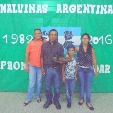 Acto 2 de abril en la EEP N° 887 - 2016
