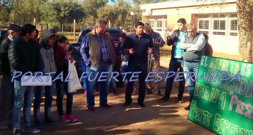 Walter Correa: El Intendente que acompañó a su Pueblo en el pedido por la Pavimentación