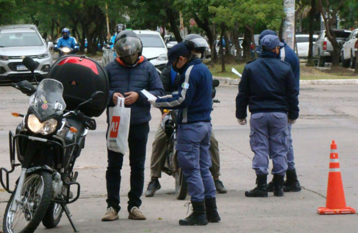 Desde el 1 de junio será obligatorio tener el nuevo permiso provincial para actividades exceptuadas