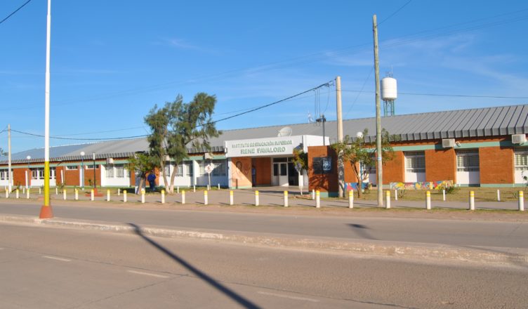 Habilitaron la apertura de carreras 2020 del IES Favaloro para Castelli y 4 localidades del Impenetrable