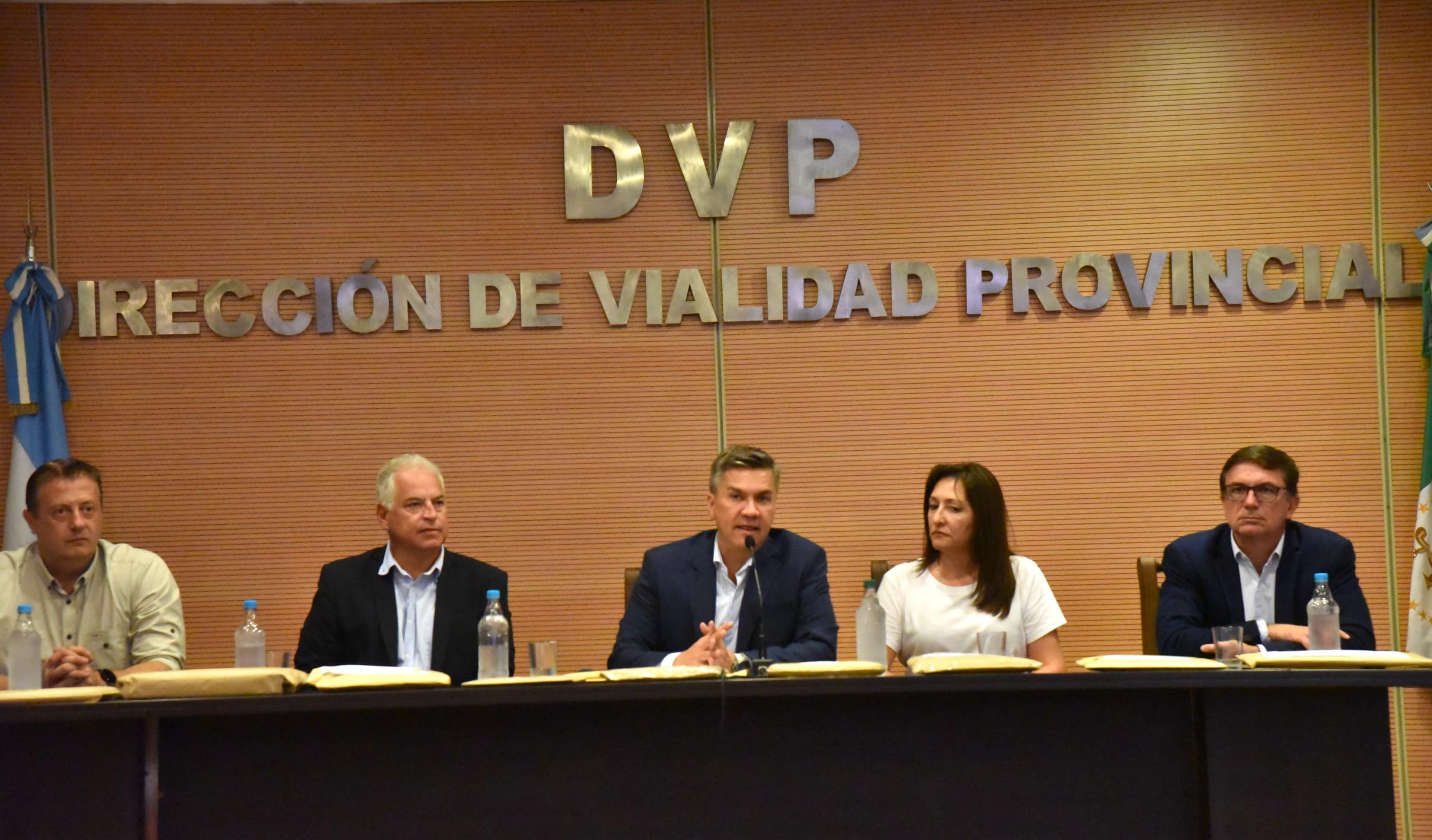 ZDERO LICITÓ OBRAS DE PAVIMENTO PARA UNA AVENIDA IMPORTANTE DE SANTA SYLVINA