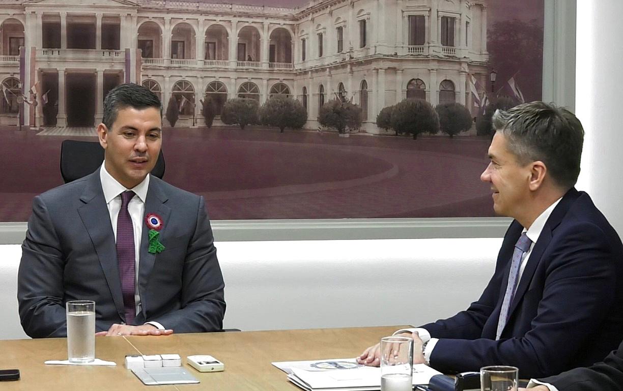 EL GOBERNADOR ZDERO SE REUNIÓ CON EL PRESIDENTE DE PARAGUAY, SANTIAGO PEÑA, Y AVANZARON EN PROYECTOS CONJUNTOS