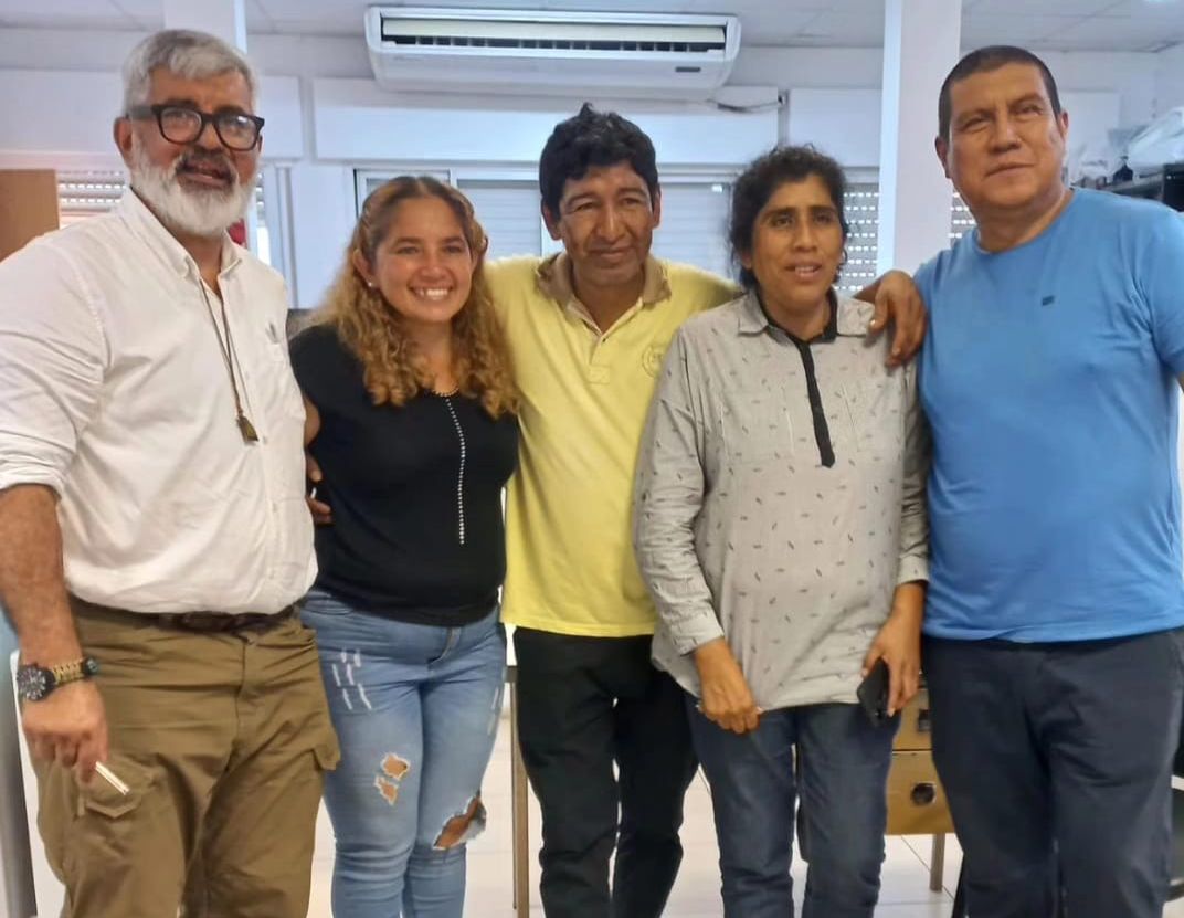 CON EL ACOMPAÑAMIENTO DEL MINISTERIO DE EDUCACIÓN, CUATRO LISTAS SE PREPARAN PARA LAS ELECCIONES EN LA ESCUELA DEL BARRIO TOBA