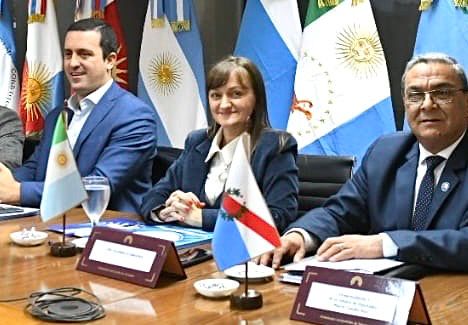 TUCUMÁN: LA VICEGOBERNADORA SCHNEIDER ACOMPAÑÓ EL 51° ENCUENTRO DEL PARLAMENTO DEL NORTE GRANDE