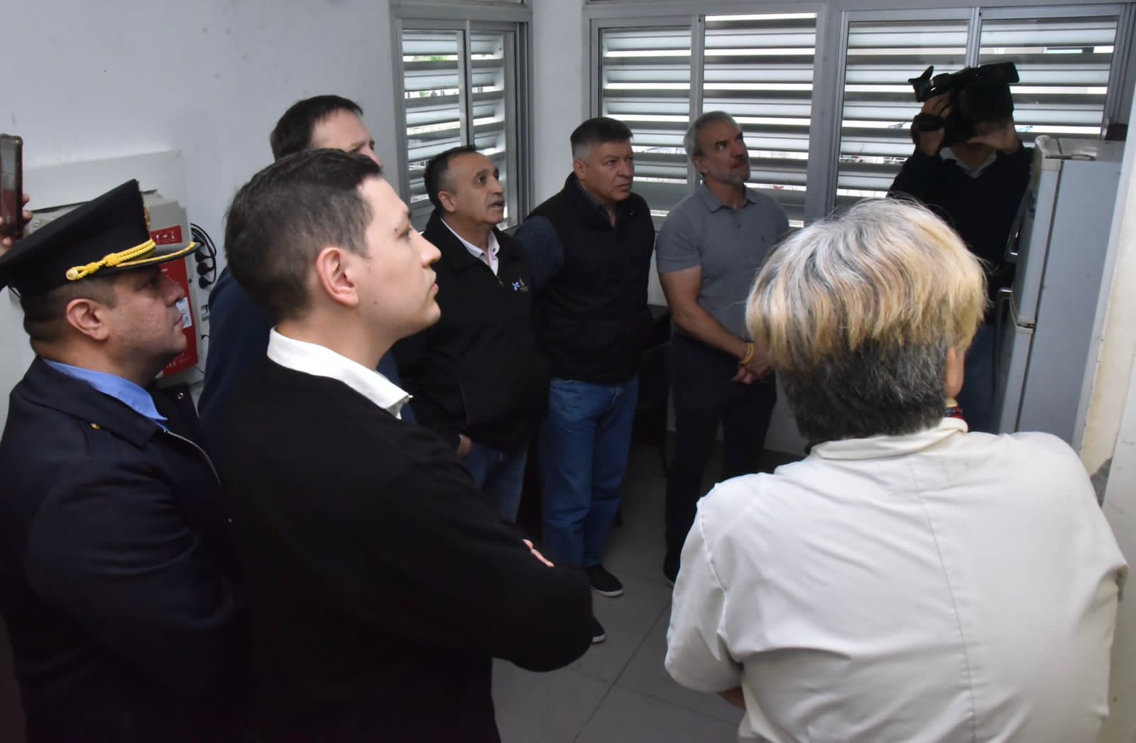 EL GOBIERNO PROVINCIAL CONSTATÓ LA INSTALACIÓN DE 32 NUEVAS CÁMARAS DE MONITOREO EN EL HOSPITAL PERRANDO