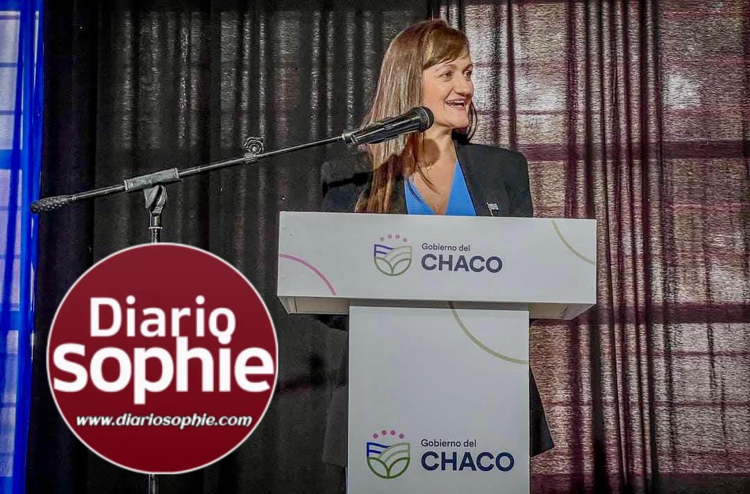 GRAL PINEDO: LA VICEGOBERNADORA SCHNEIDER ENCABEZÓ EL ACTO POR EL 113º ANIVERSARIO DE LA CIUDAD Y POR EL 215 ANIVERSARIO DE LA REVOLUCIÓN DE MAYO