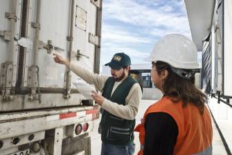 Más digitalización: oficializan que el transporte de granos se hará por carta de porte digital