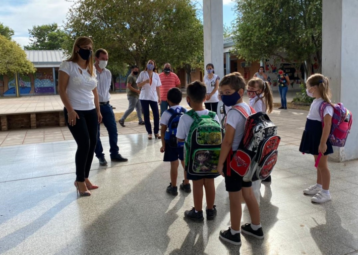 Cuatro localidades chaqueñas retoman la presencialidad en las escuelas desde este lunes
