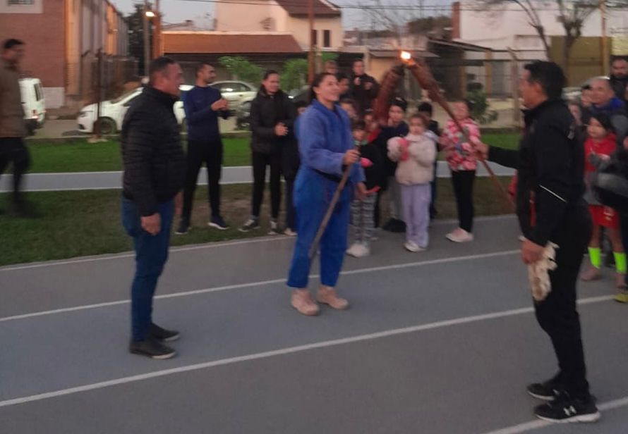 POLIDEPORTIVO JAIME ZAPATA: CHACO CELEBRÓ EL DÍA INTERNACIONAL OLÍMPICO