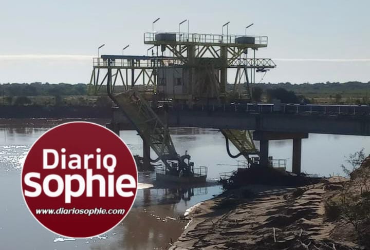 BAJANTE DEL RÍO BERMEJO: SAMEEP EJECUTA ACCIONES EN LA PLANTA POTABILIZADORA DE PUERTO LAVALLE