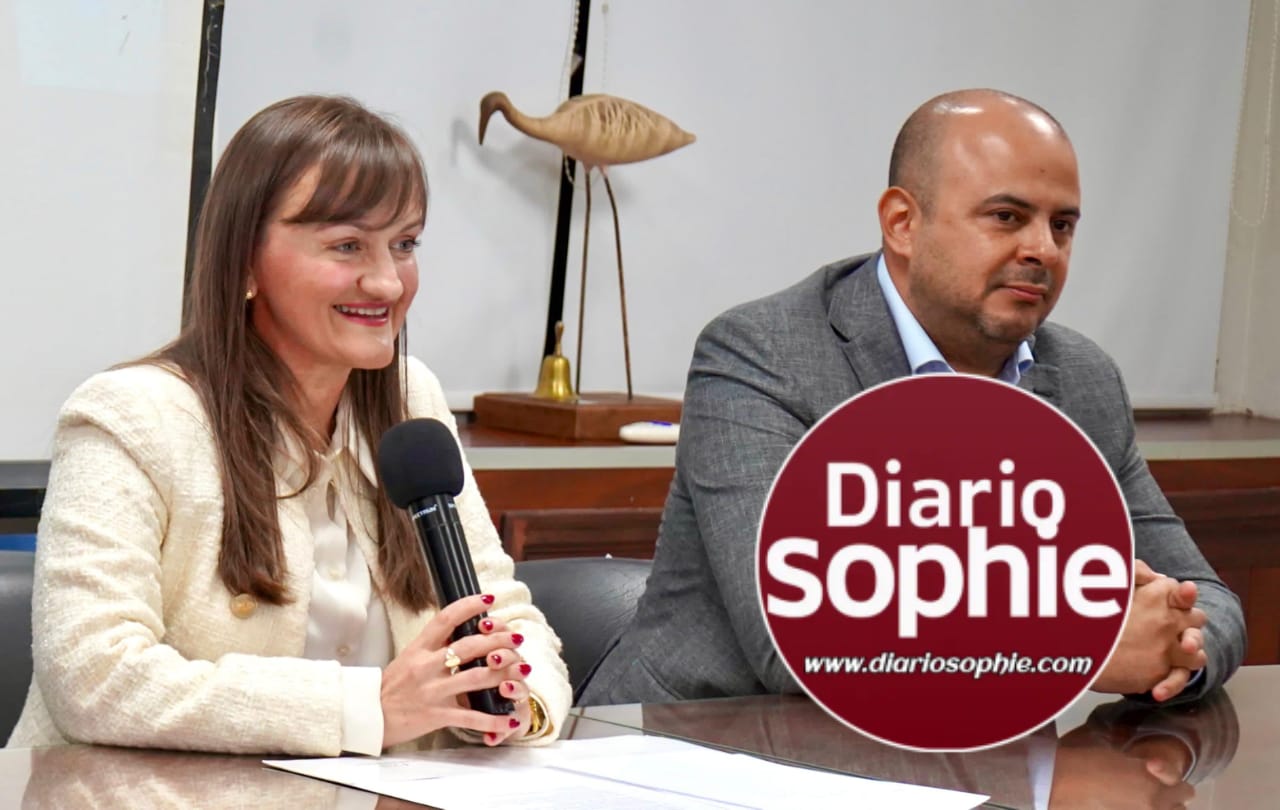 LA VICEGOBERNADORA SCHNEIDER ACOMPAÑÓ EL ANIVERSARIO 74 DE LA FECHACO