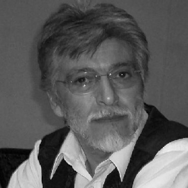 Yo leo, tú lees, nosotros leemos. Por Esteban Gonzalez