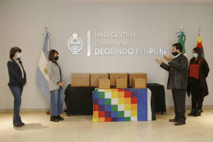 Masacre de Napalpí: trasladaron las nueve urnas al monumento donde se recordará a los mártires