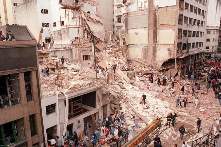 A 26 años del atentado a la AMIA, la masacre que dejó 85 muertos y sigue impune