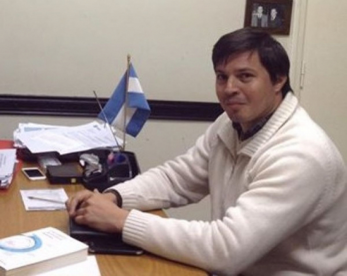 Re °Buenito°: Llaman a indagatoria a un Intendente de Corrientes por agredir y arrebatar el teléfono a un Periodista