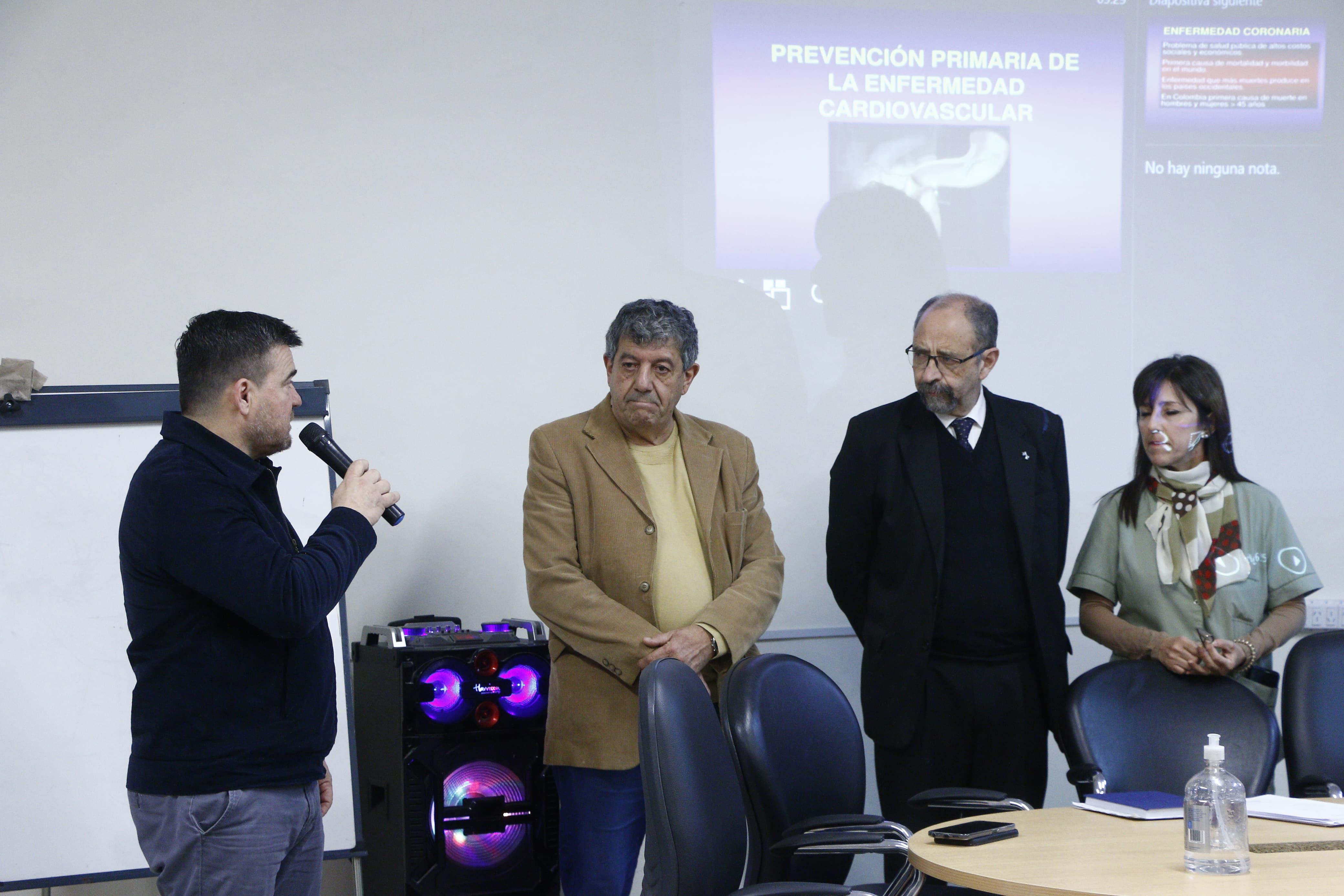 SALUD: CAPACITACIÓN EN FACTORES DE RIESGO CARDIOVASCULAR PARA PERSONAL DE CENTROS DE ATENCIÓN PRIMARIA