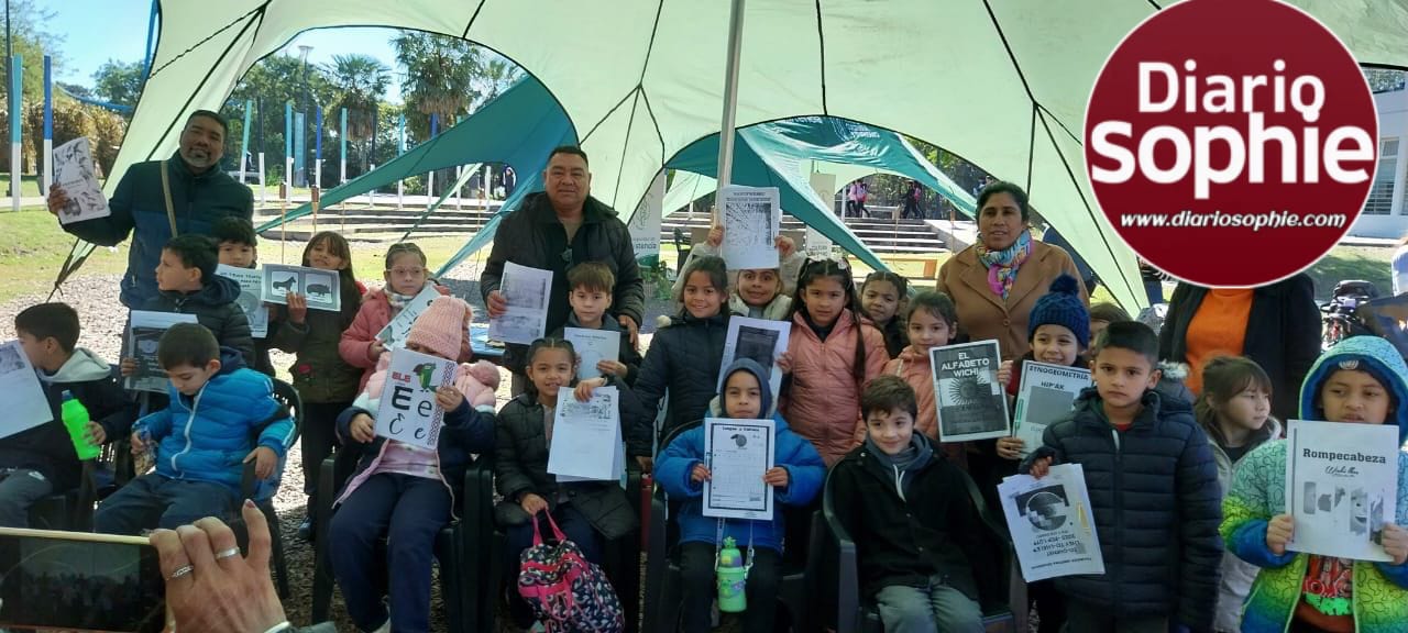 EN LA FERIA PROVINCIAL DEL LIBRO SE REALIZARON TALLERES PARA VISIBILIZAR LA IMPORTANCIA DE LA EDUCACIÓN BILINGÜE INTERCULTURAL