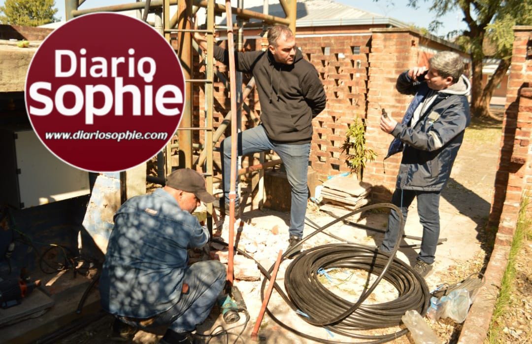 TRABAJO RÁPIDO Y EFICAZ: SAMEEP SOLUCIONÓ EL PROBLEMA DE AGUA, EN COMPLEJO EDUCATIVO DE FONTANA