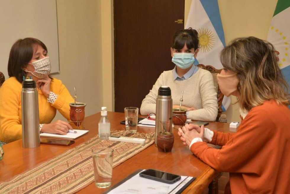 Denuncian violencia simbólica en medios de comunicación