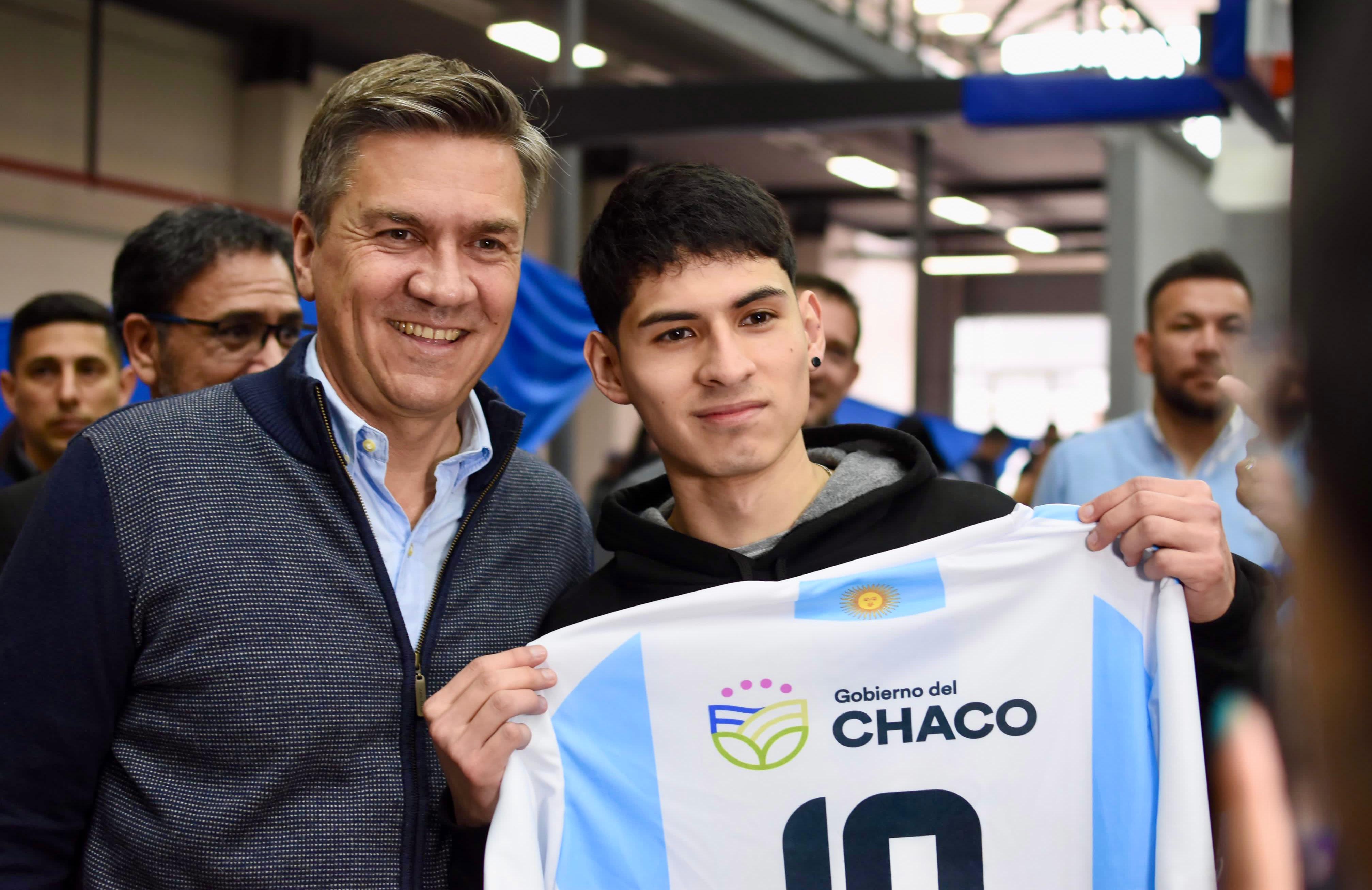 EL GOBERNADOR ZDERO LANZÓ HOY EL BINGO ESTUDIANTIL, UNA HERRAMIENTA SOLIDARIA PARA TODOS LOS ESTUDIANTES