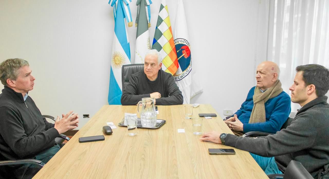 EL GOBIERNO DEL CHACO GESTIONA LA LLEGADA DE EQUIPOS DE GENERACIÓN ENERGÉTICA PARA LA PROVINCIA