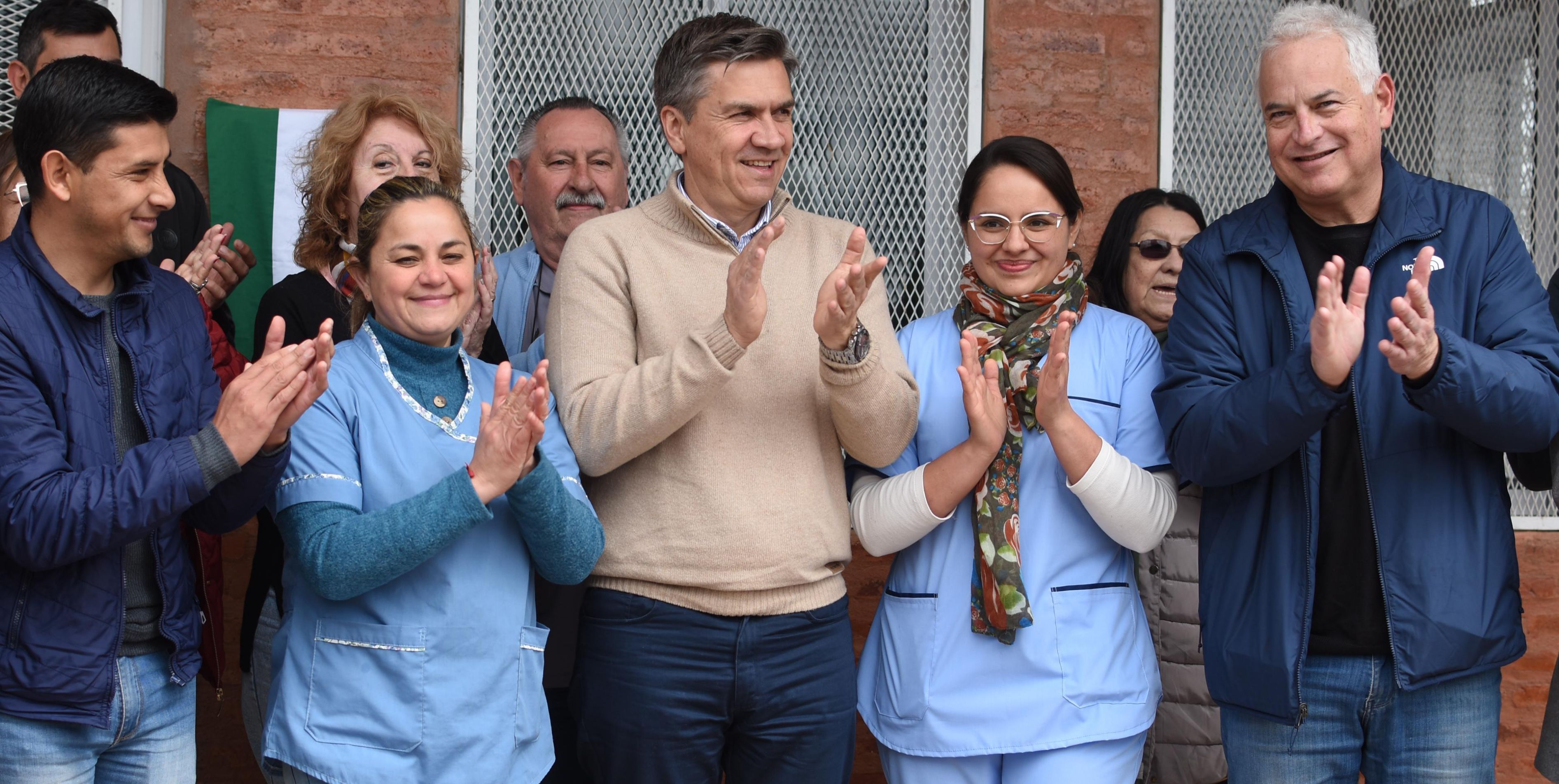 EL GOBERNADOR ZDERO INAUGURÓ UN NUEVO CAPS EN PARAJE INDIA MUERTA, PARA ATENDER LA DEMANDA DE VECINOS DE LAS BREÑAS Y SAN BERNARDO